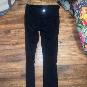 Lululemon Wunder Under size 2